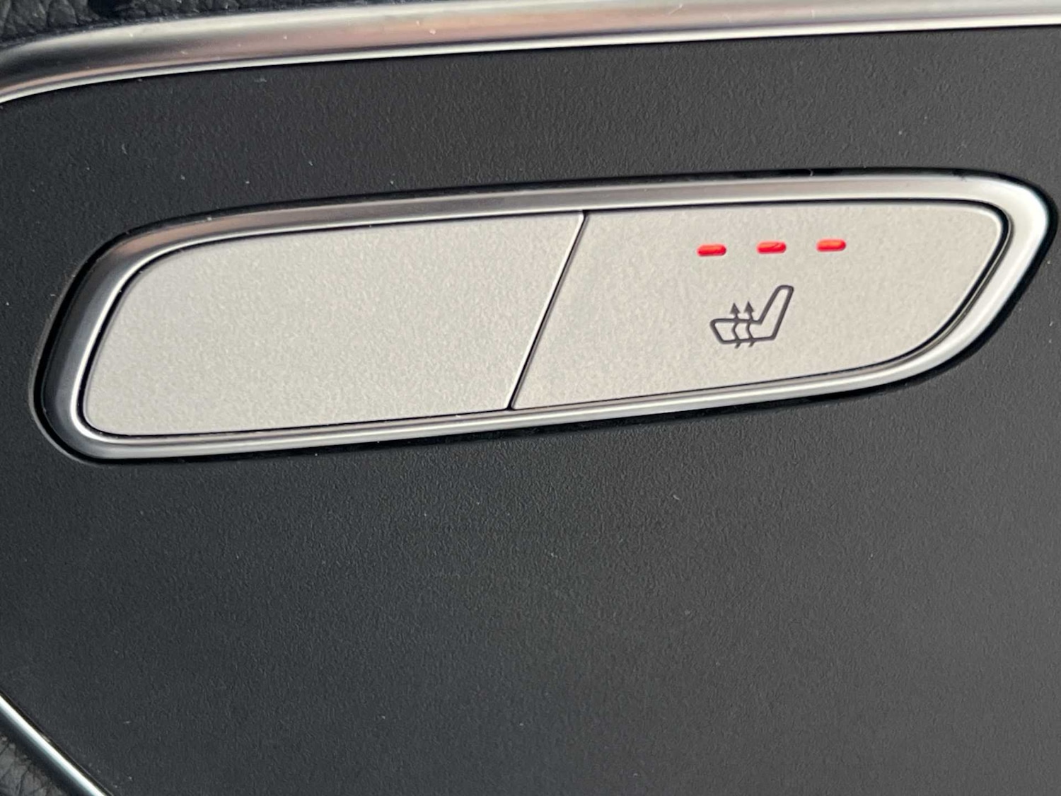 Used Mercedes-Benz V-Class 2023 for sale - 75951362: Photo 24