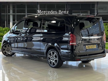 Used Mercedes-Benz V-Class 2023 for sale - 75951362: Photo