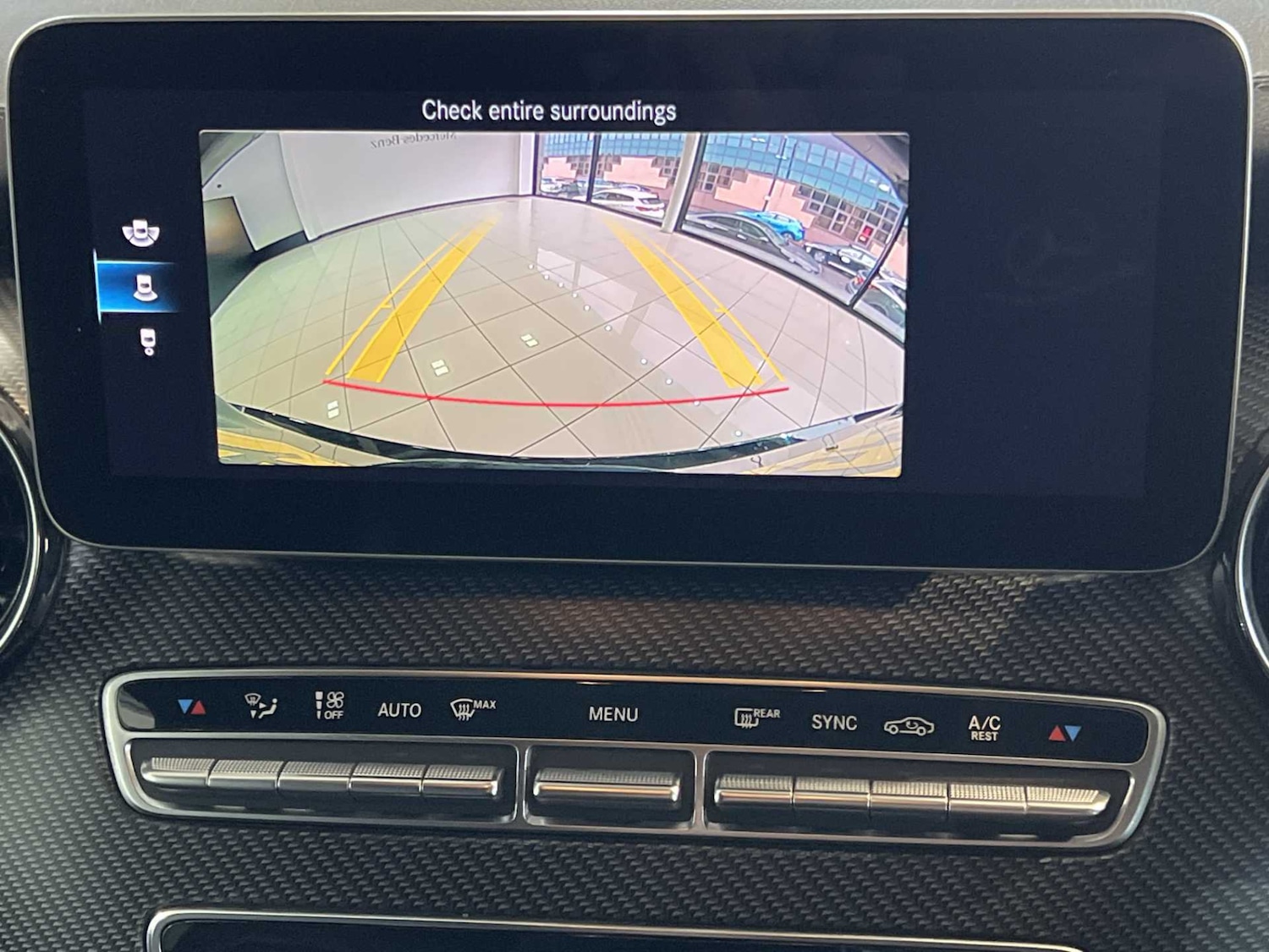 Used Mercedes-Benz V-Class 2023 for sale - 75951362: Photo 4
