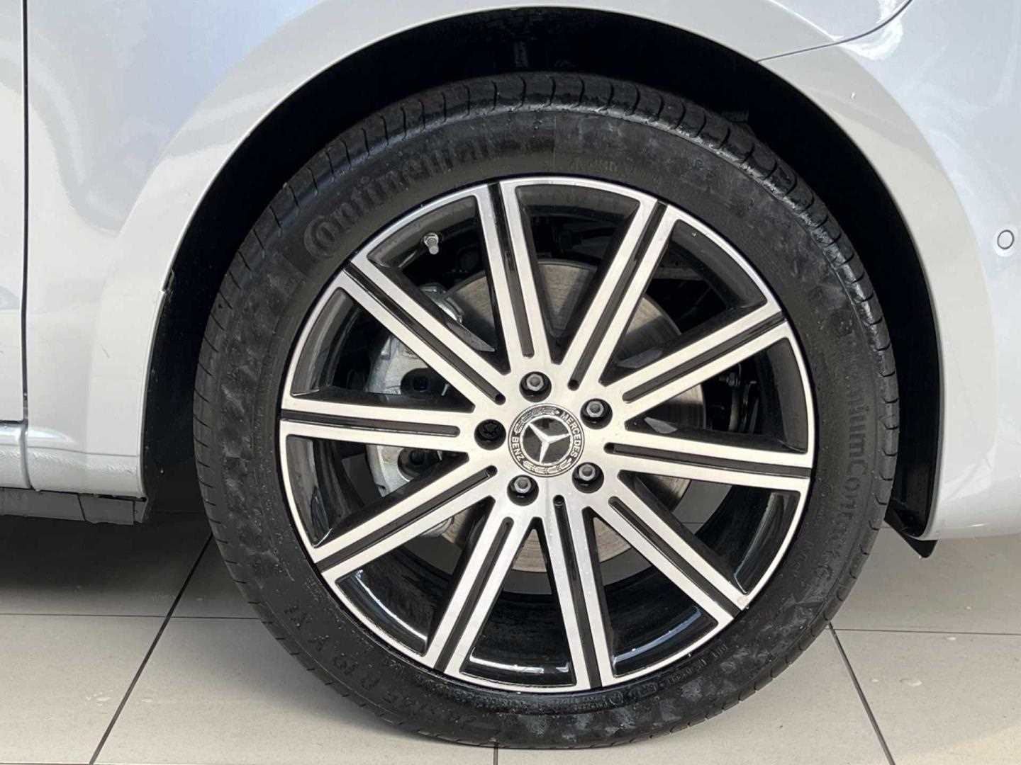 Used Mercedes-Benz V-Class 2025 for sale - 77886034: Photo 10