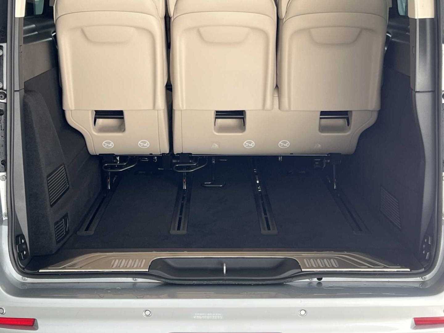 Used Mercedes-Benz V-Class 2025 for sale - 77886034: Photo 13