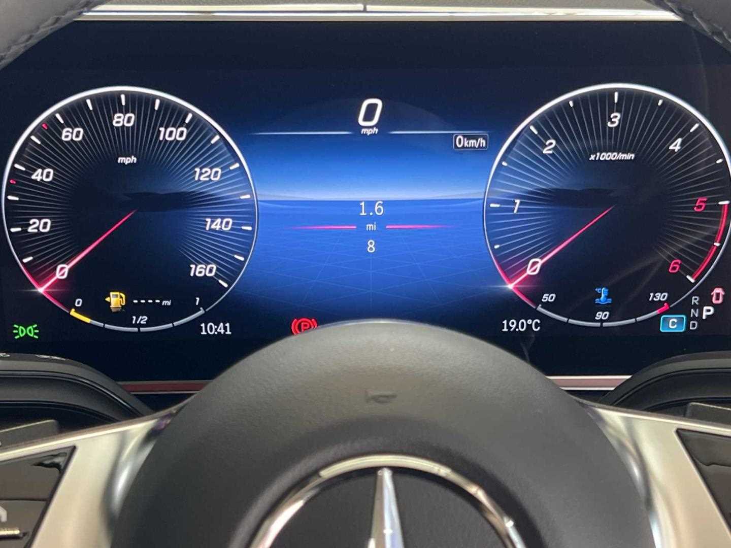 Used Mercedes-Benz V-Class 2025 for sale - 77886034: Photo 17