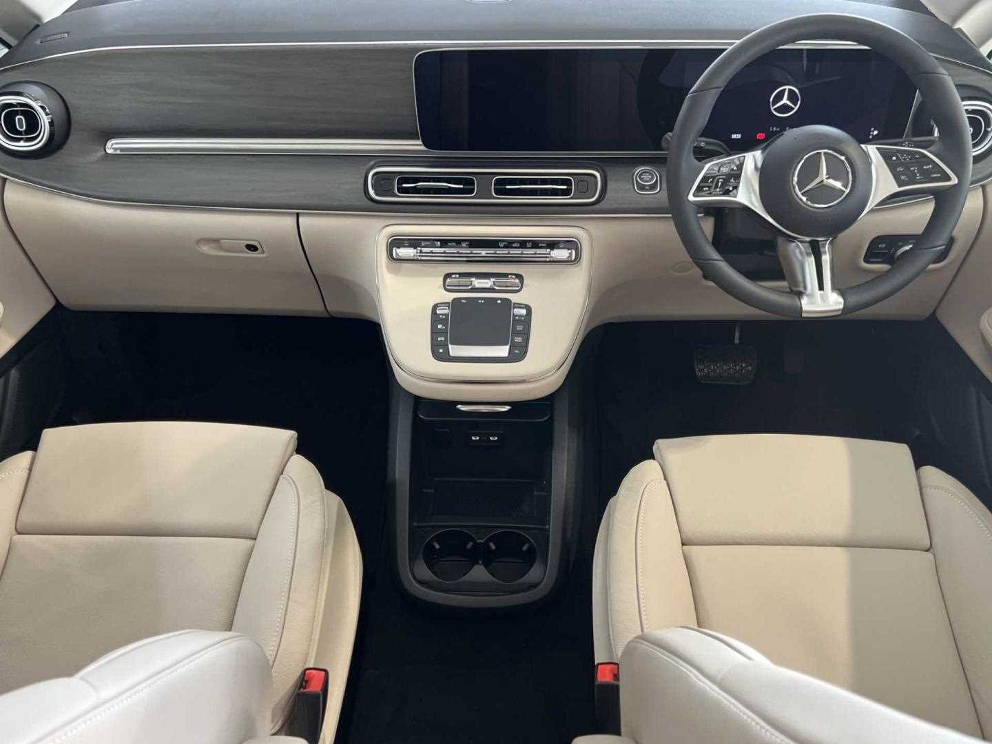 Used Mercedes-Benz V-Class 2025 for sale - 77886034: Photo 3