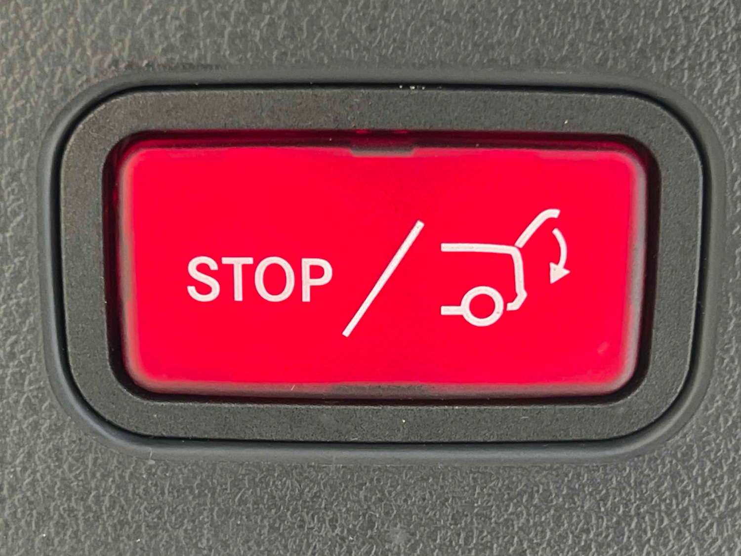 Used Mercedes-Benz GLC 2024 for sale - 76636698: Photo 14