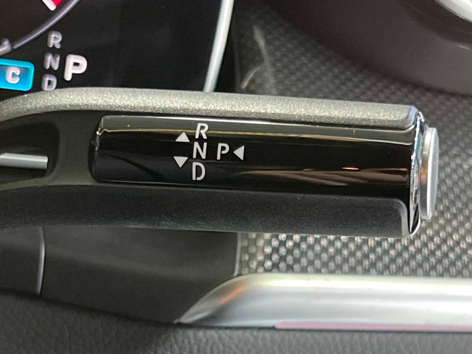 Used Mercedes-Benz GLC 2024 for sale - 76636698: Photo 23