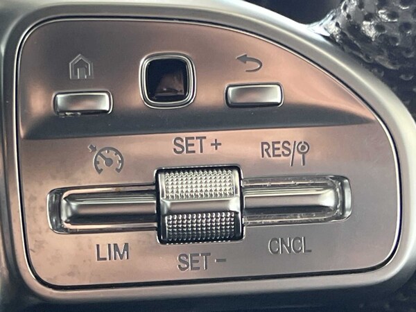 Used Mercedes-Benz GLA 2020 for sale - 75759728: Photo 32