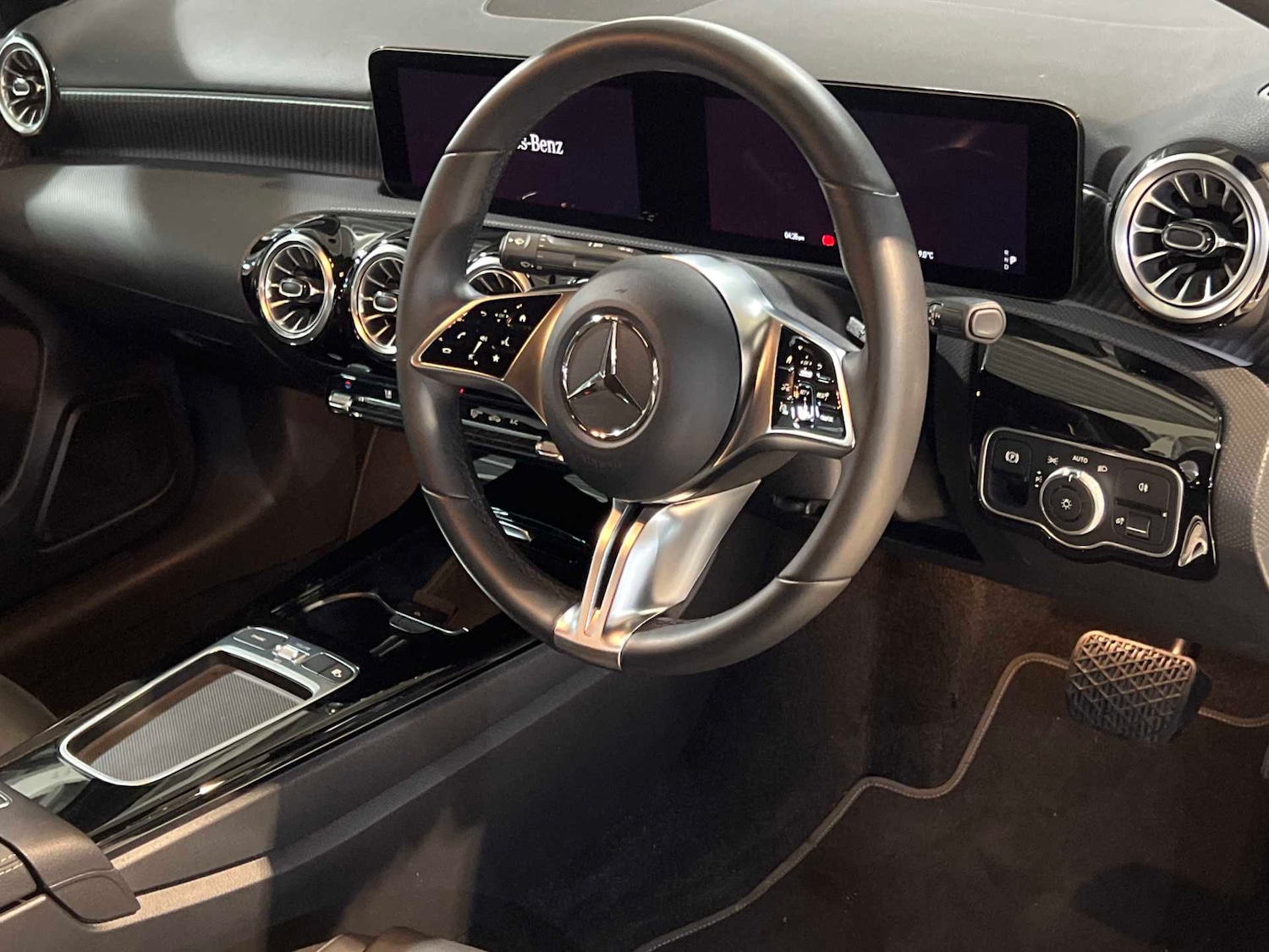 Used Mercedes-Benz A-Class 2024 for sale - 76648802: Photo 14