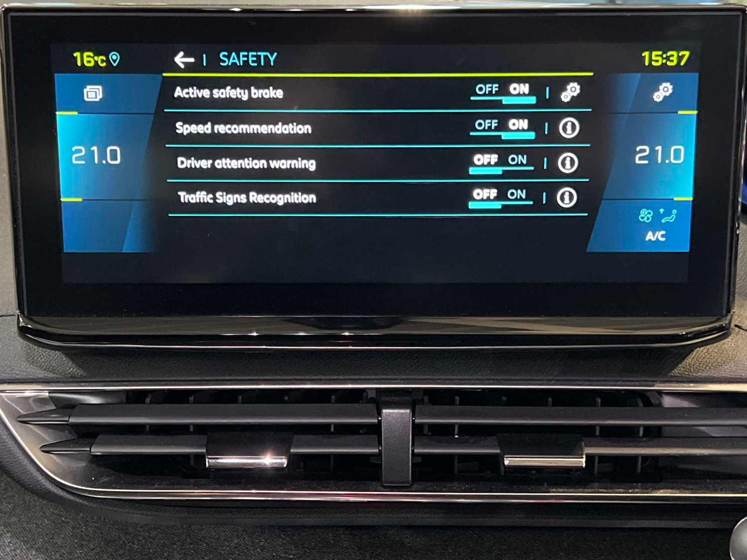 Used Peugeot 3008 2022 for sale - 76774233: Photo 35