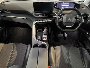 Used Peugeot 3008 2022 for sale - 76774233: Photo