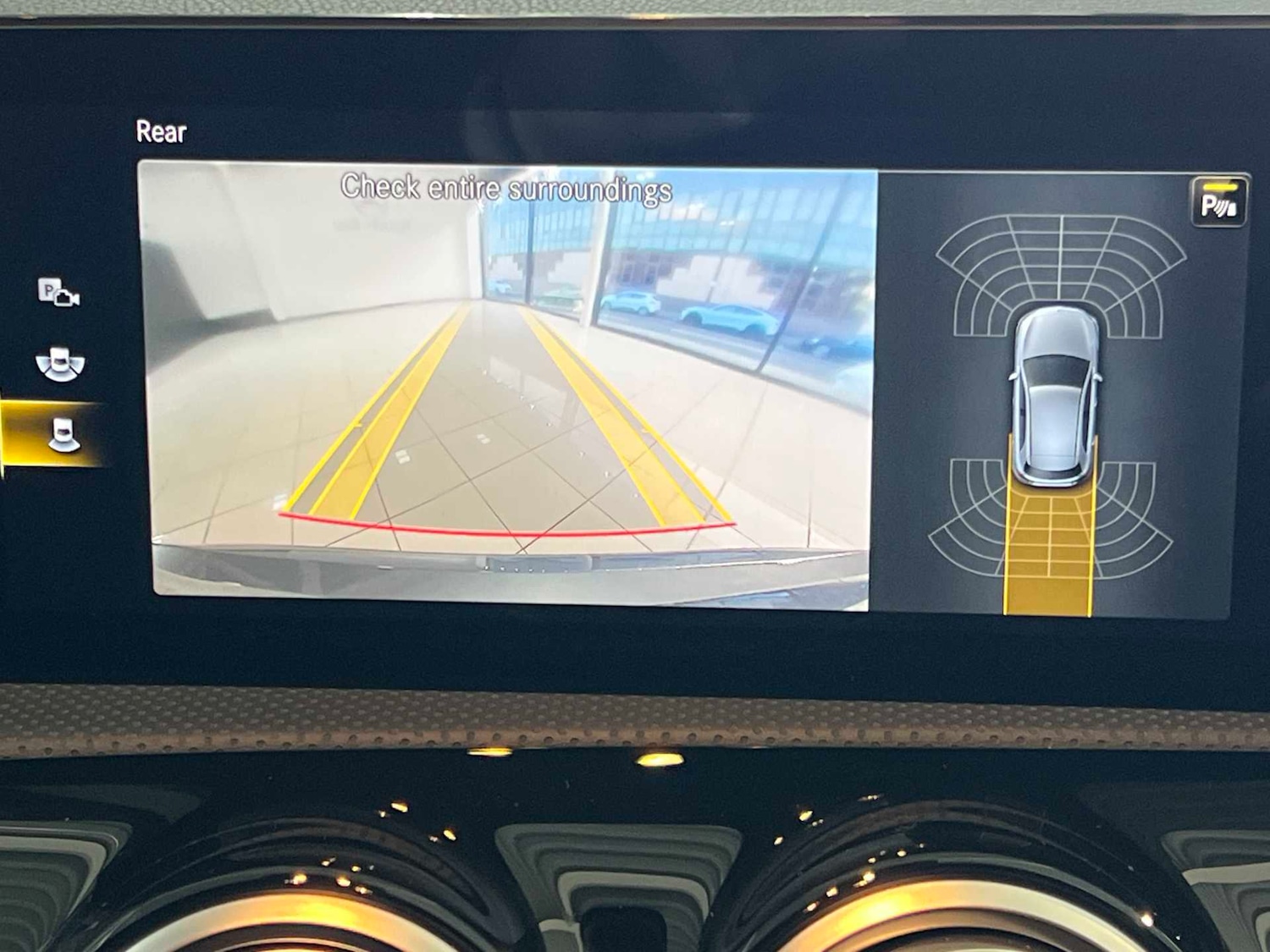 Used Mercedes-Benz A-Class 2021 for sale - 76636612: Photo 4