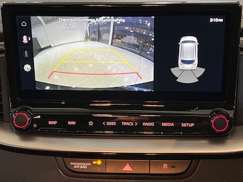 Used Kia Ceed 2023 for sale - 76978900: Photo