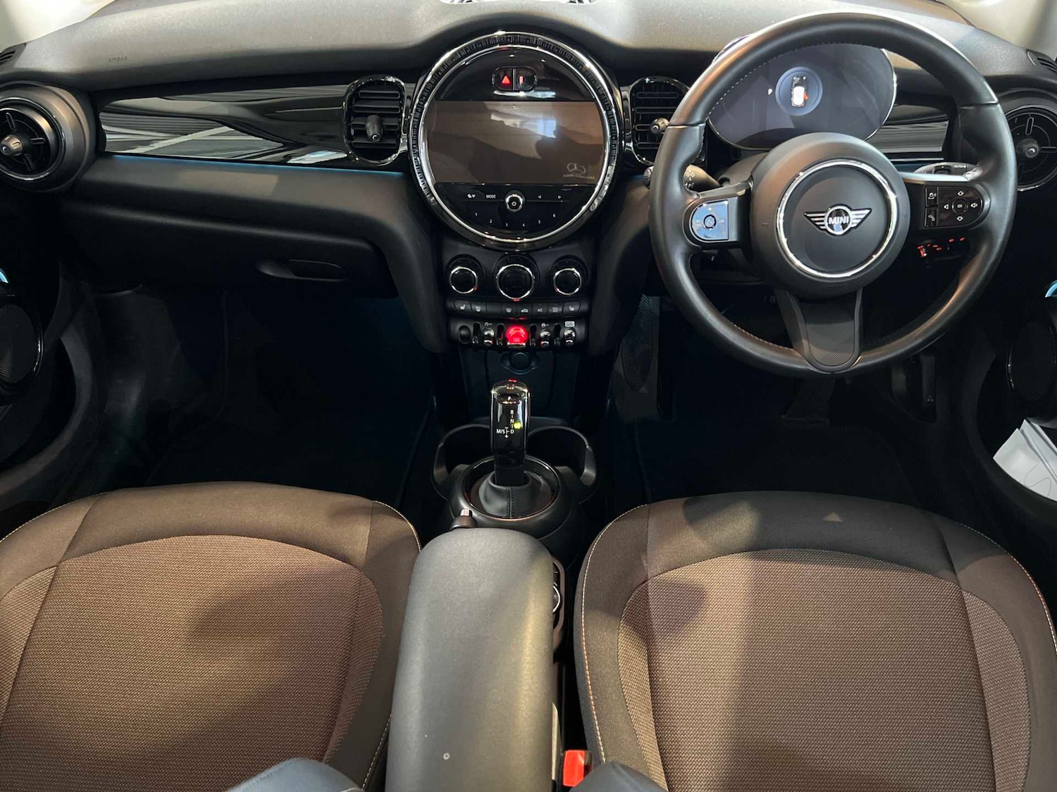 Used MINI Hatch 2023 for sale - 76648815: Photo 3