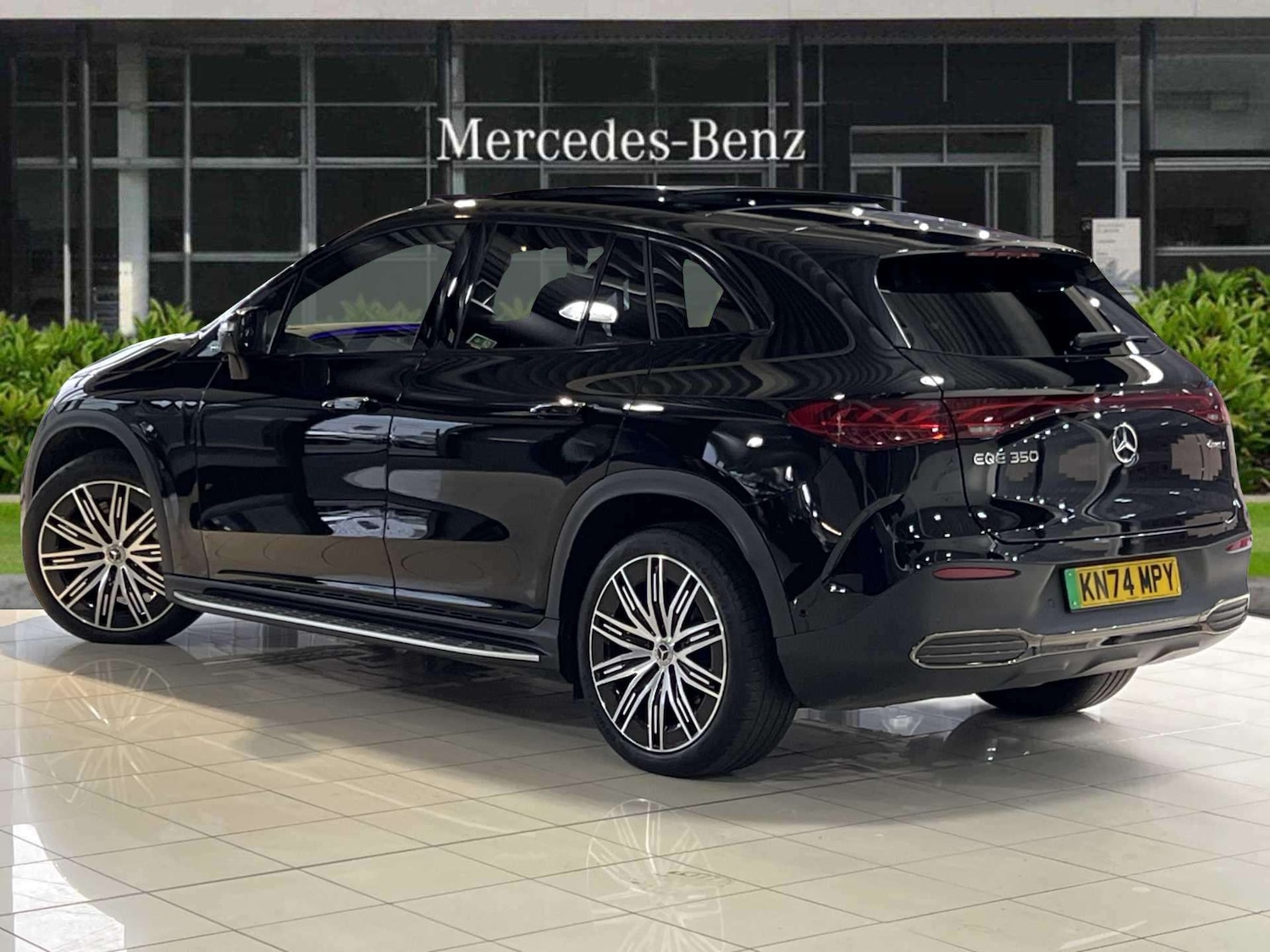 Used Mercedes-Benz EQA for sale - 77239912: Photo 2