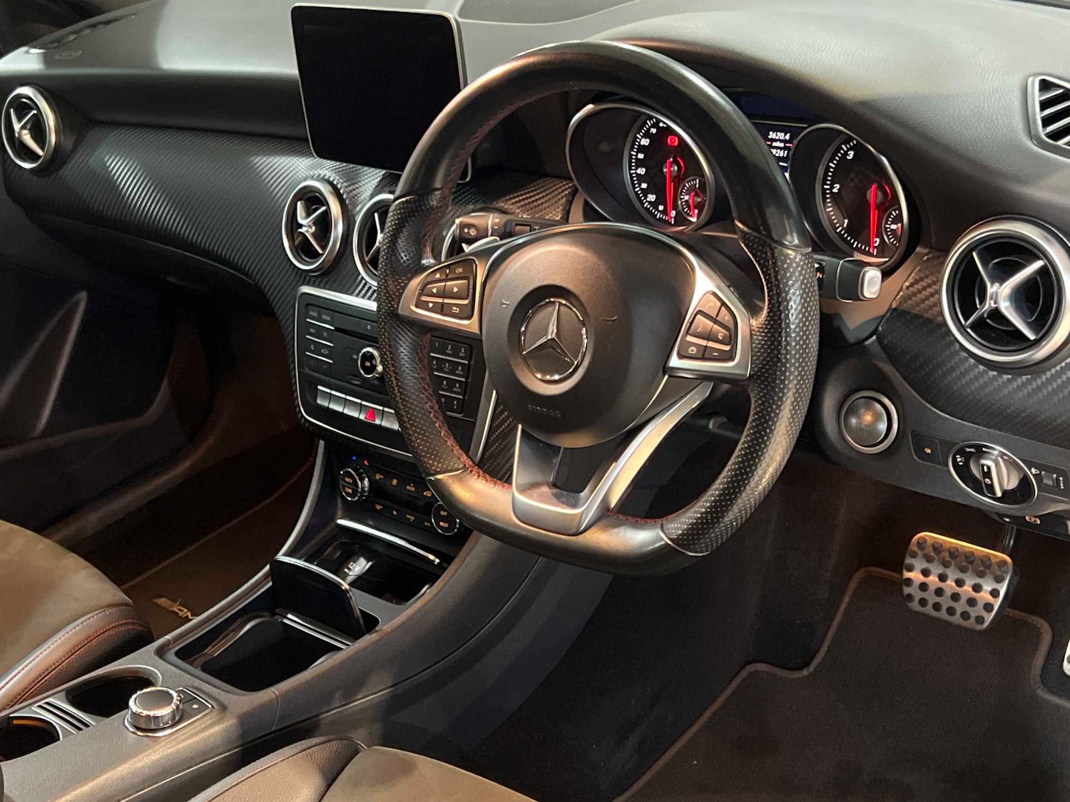 Used Mercedes-Benz A-Class 2018 for sale - 76587689: Photo 14