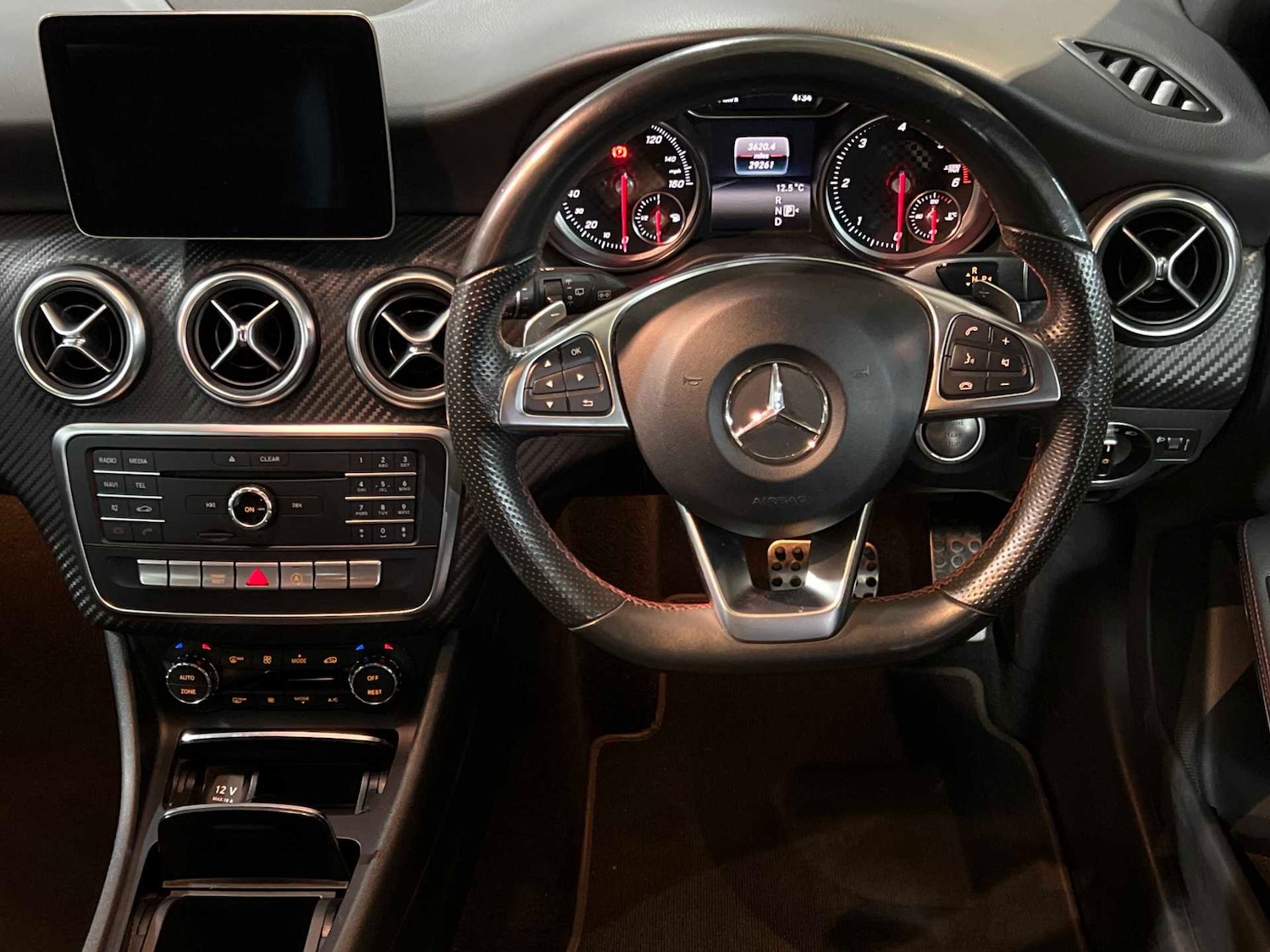 Used Mercedes-Benz A-Class 2018 for sale - 76587689: Photo 17