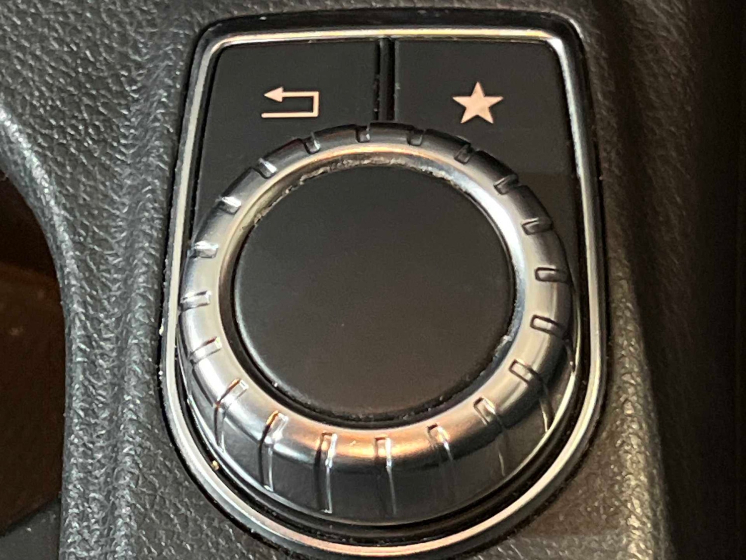 Used Mercedes-Benz A-Class 2018 for sale - 76587689: Photo 28