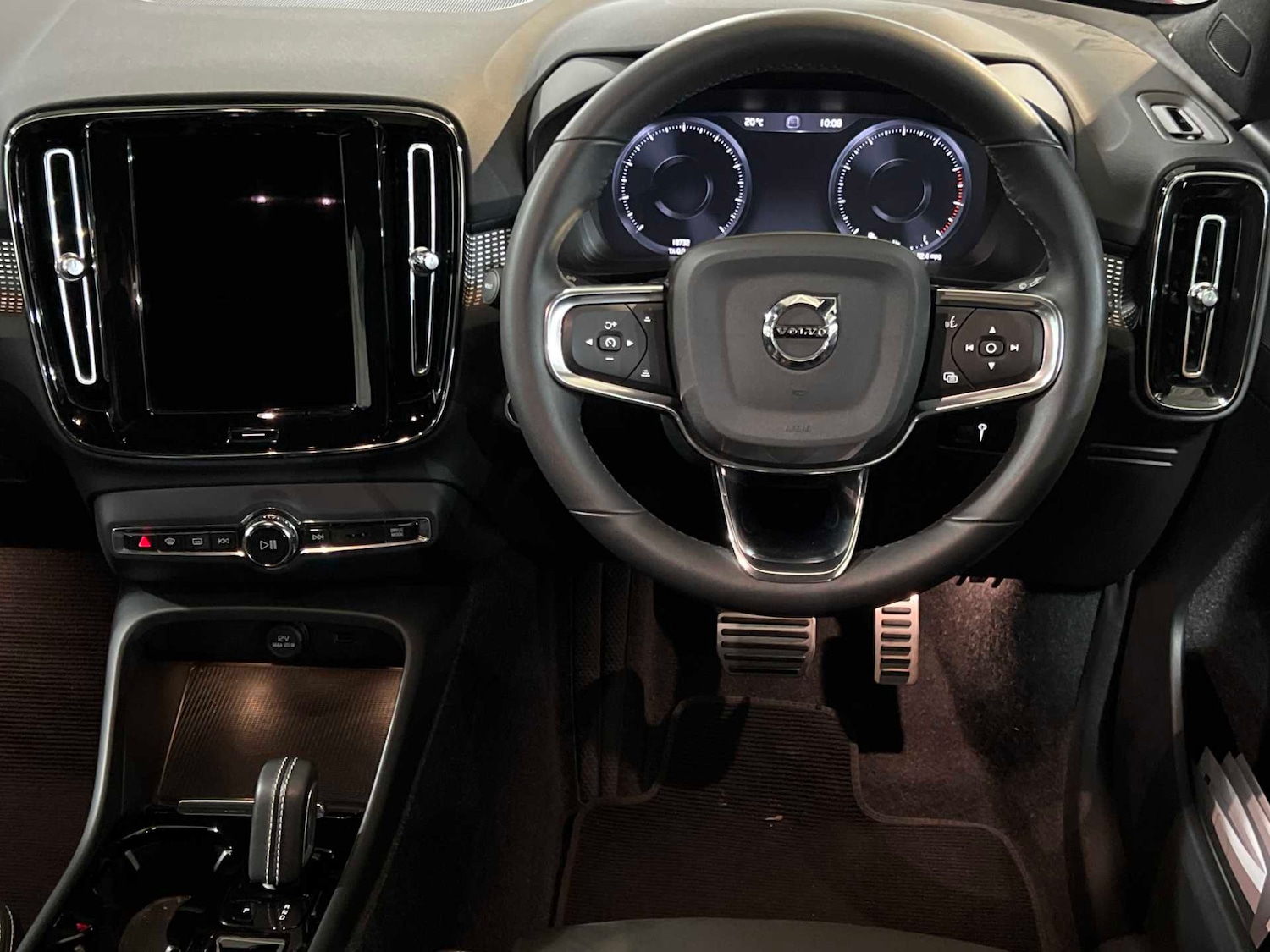 Used Volvo XC40 2022 for sale - 76553083: Photo 17