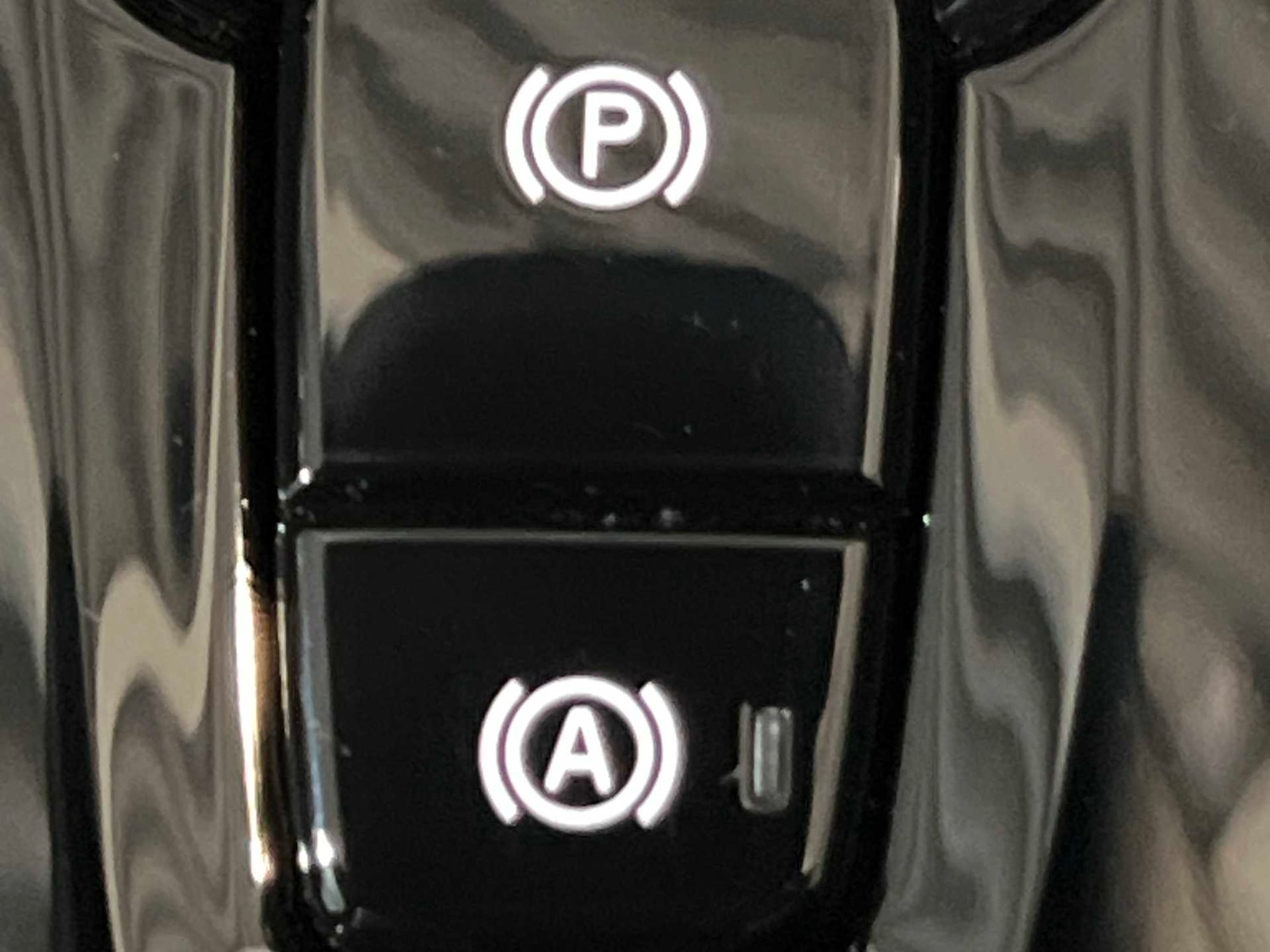 Used Volvo XC40 2022 for sale - 76553083: Photo 21