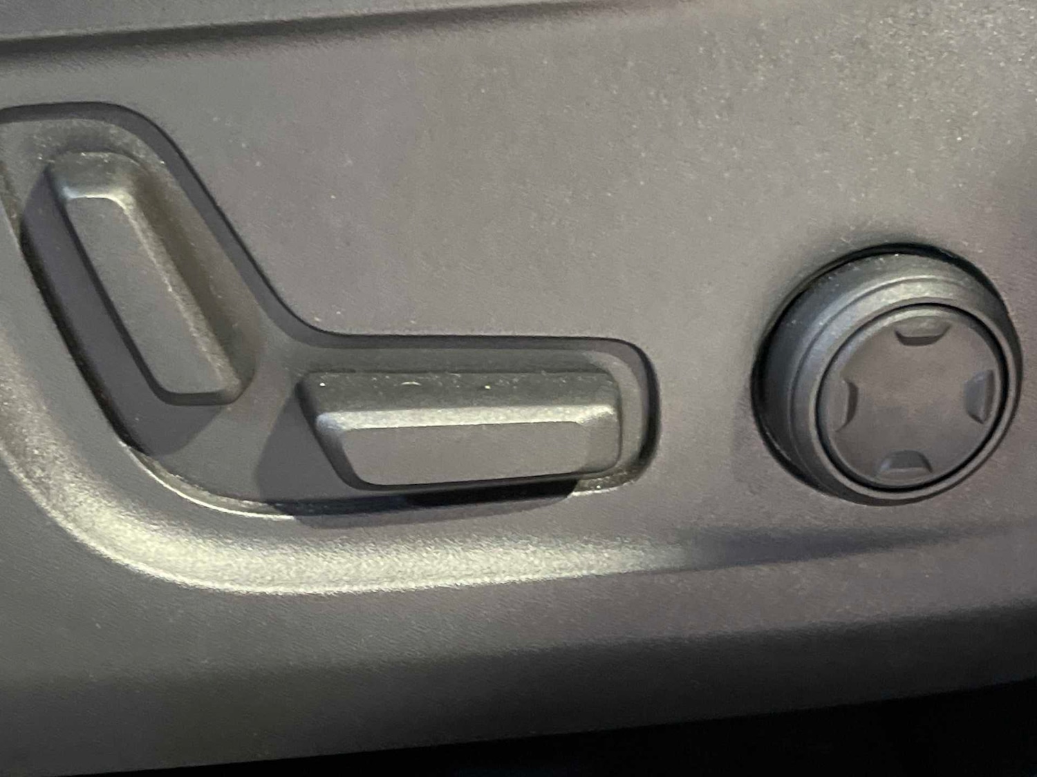 Used Volvo XC40 2022 for sale - 76553083: Photo 26