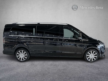 Used Mercedes-Benz V-Class 2025 for sale - 78857283: Photo