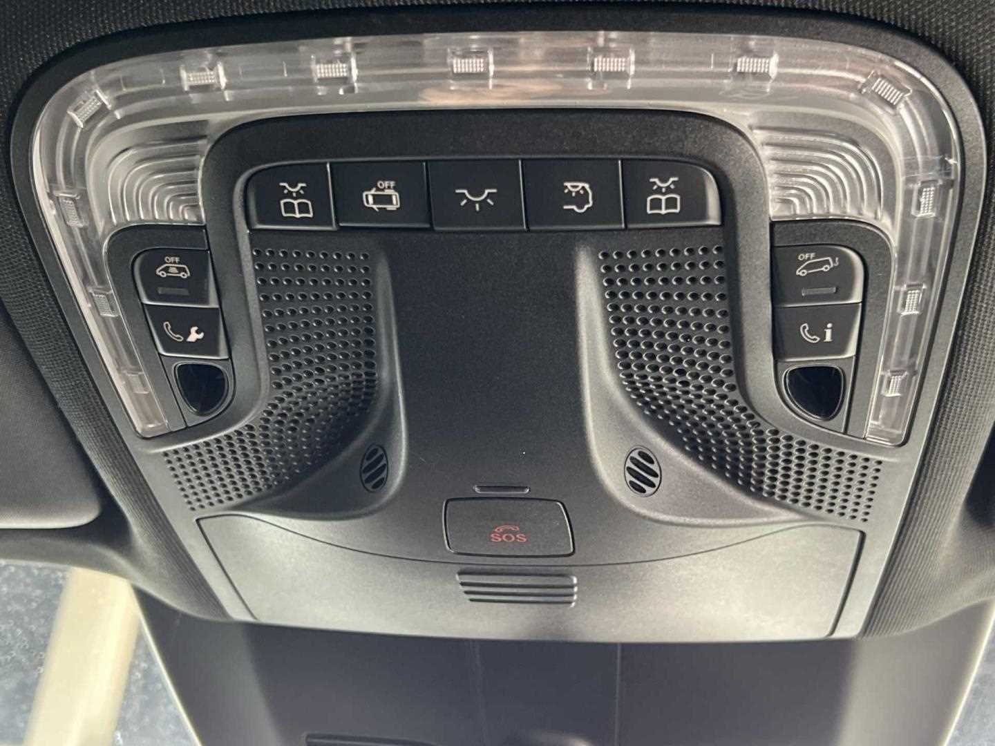 Used Mercedes-Benz V-Class 2023 for sale - 76156051: Photo 27