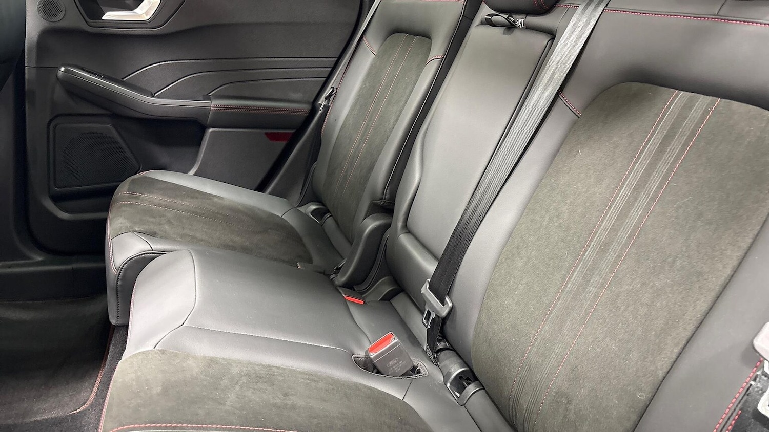 Used Ford Kuga 2025 for sale - 76931592: Photo 24