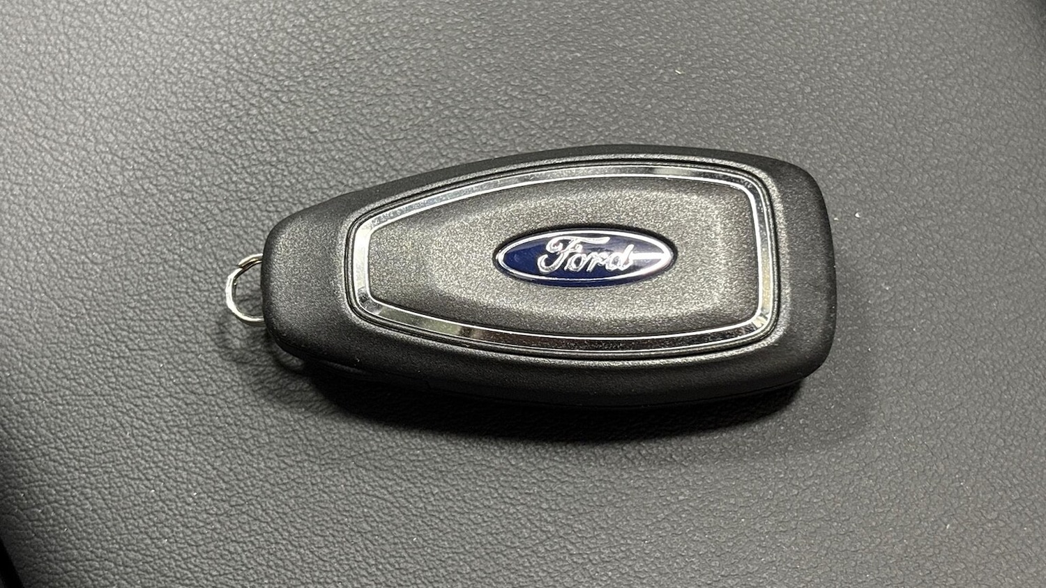 Used Ford Kuga 2025 for sale - 76931592: Photo 29