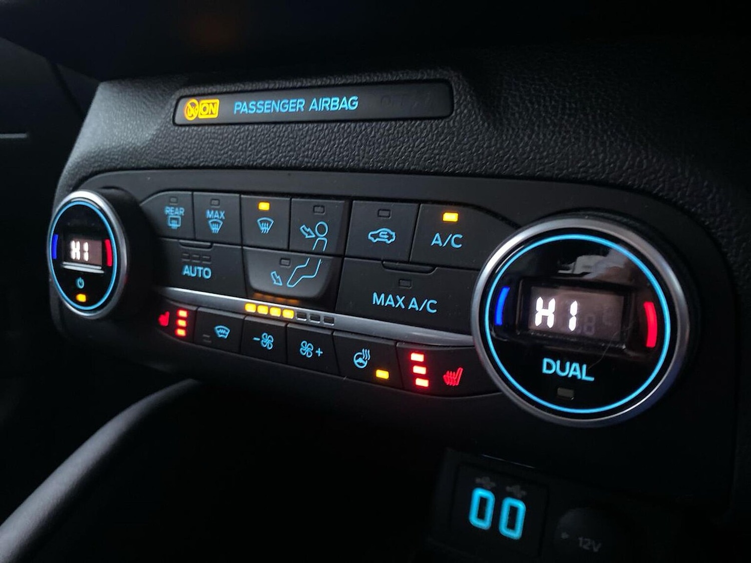 Used Ford Focus 2020 for sale - 77062260: Photo 14