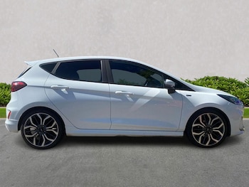 Used Ford Fiesta 2023 for sale - 78373715: Photo