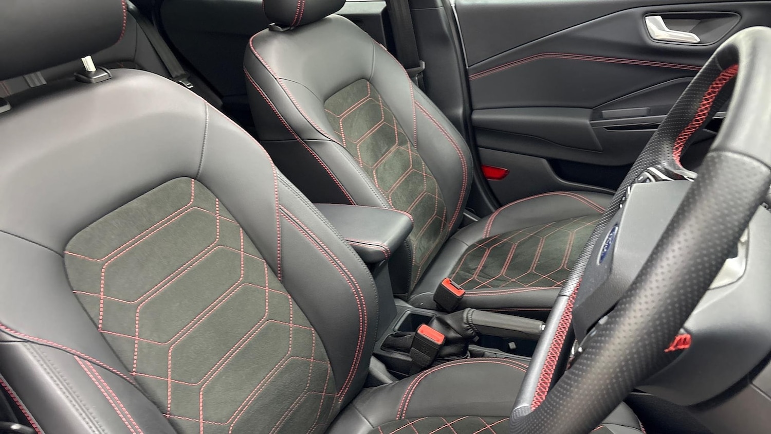 Used Ford Puma 2024 for sale - 76628067: Photo 22