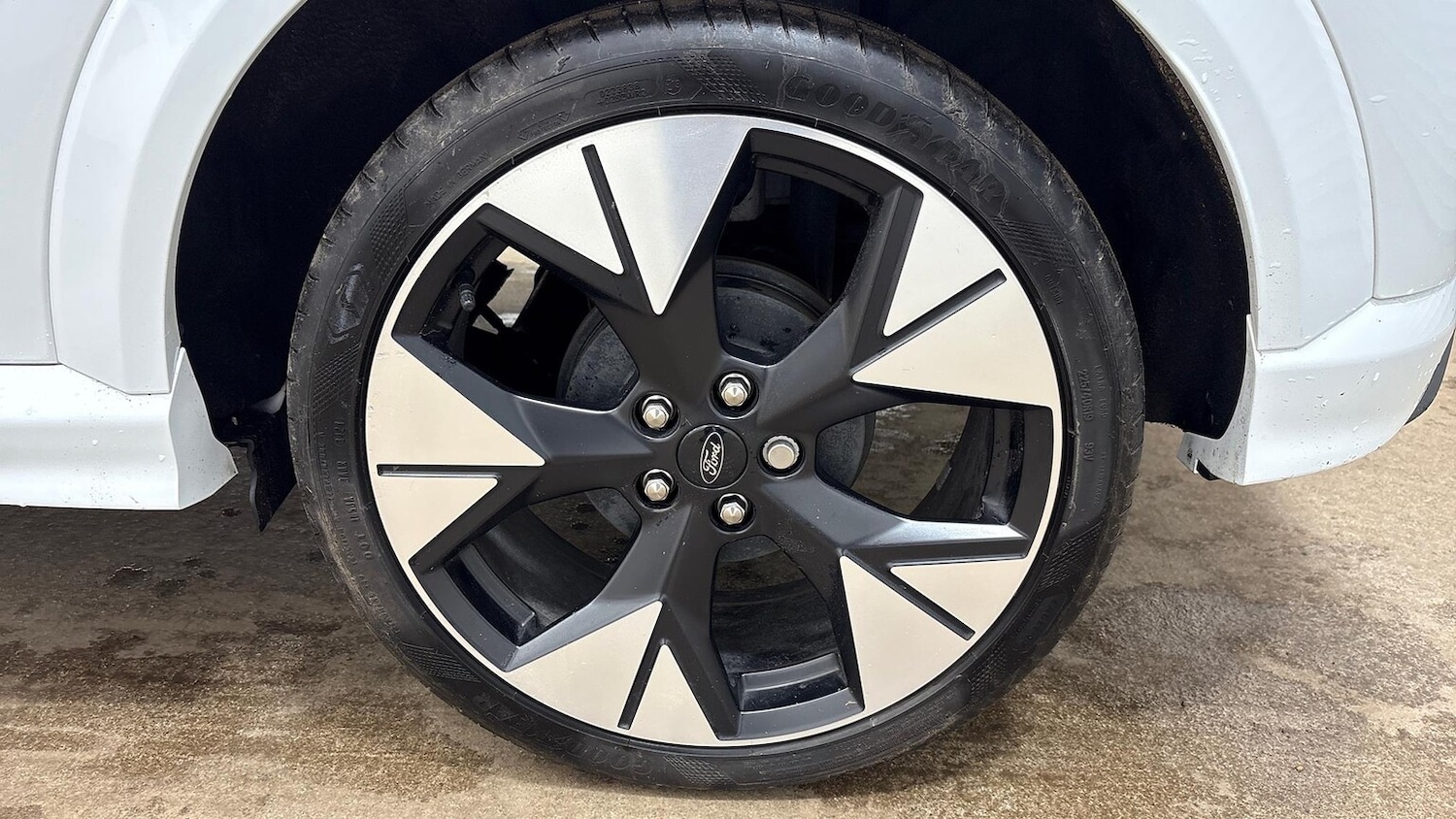 Used Ford Puma 2024 for sale - 76628067: Photo 6