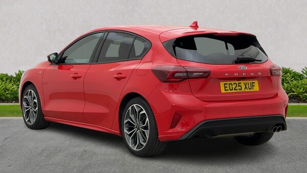 Used Ford Focus 2025 for sale - 76206063: Photo 2