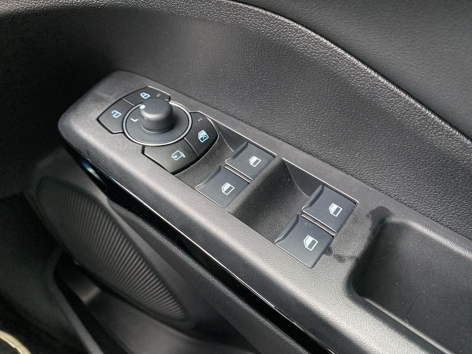 Used Ford Puma 2025 for sale - 76293112: Photo 21