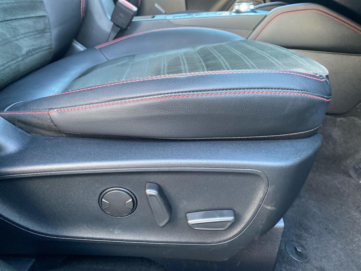 Used Ford Kuga 2024 for sale - 76520998: Photo 30