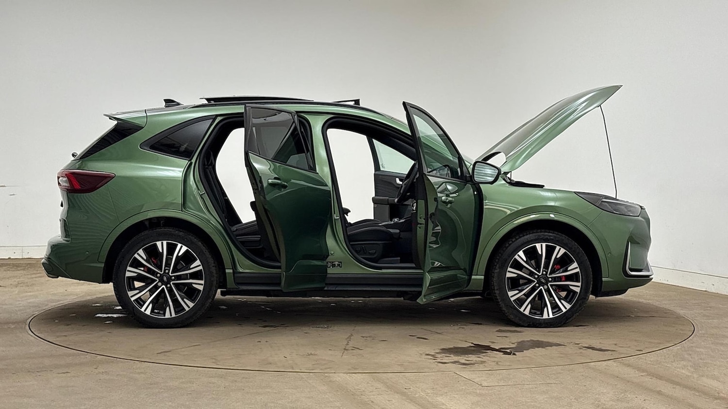 Used Ford Kuga 2025 for sale - 76628064: Photo 9