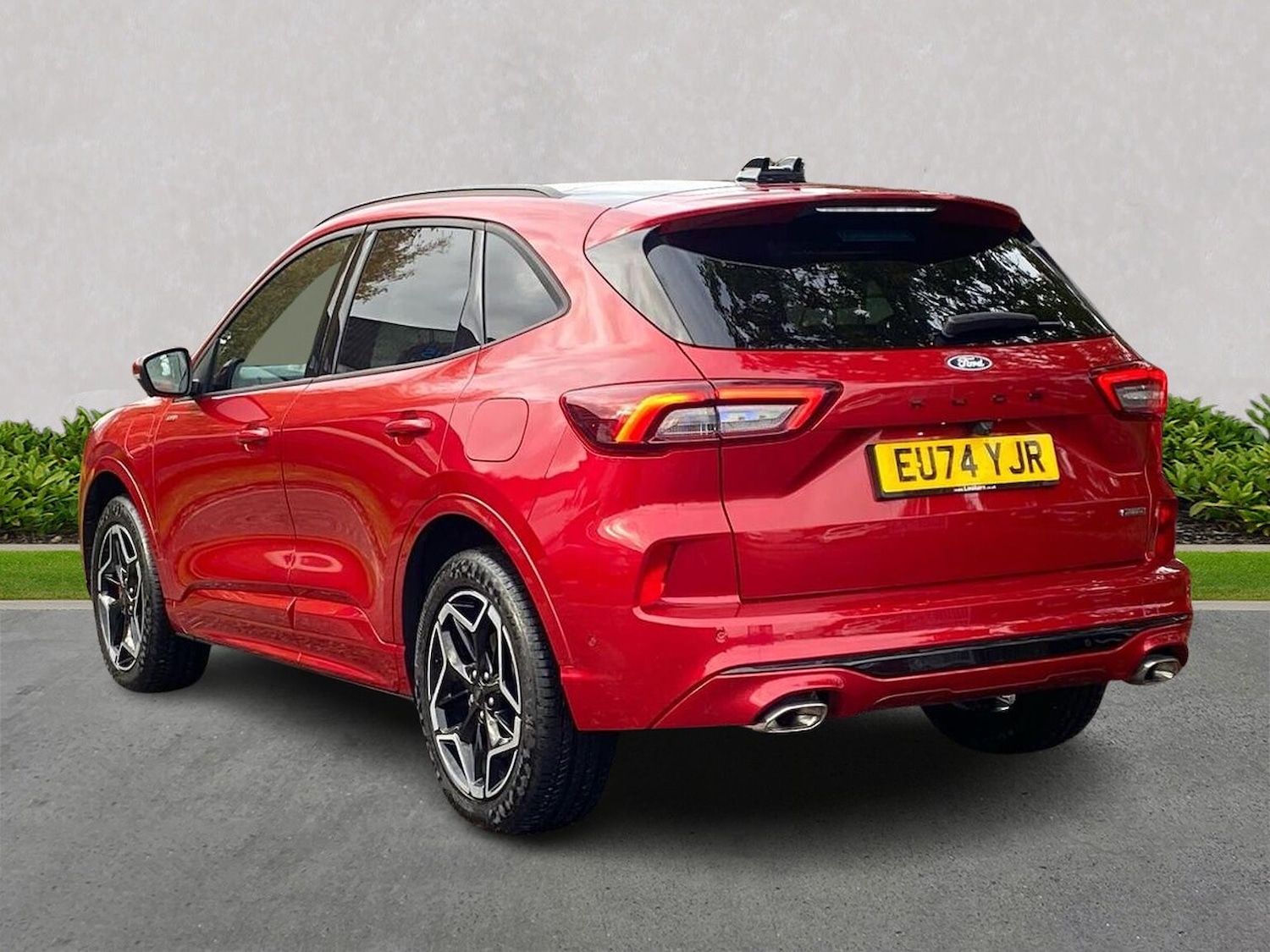 Used Ford Kuga 2024 for sale - 76547740: Photo 2