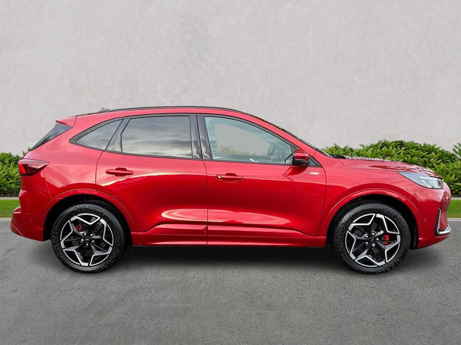 Used Ford Kuga 2024 for sale - 76547740: Photo 3