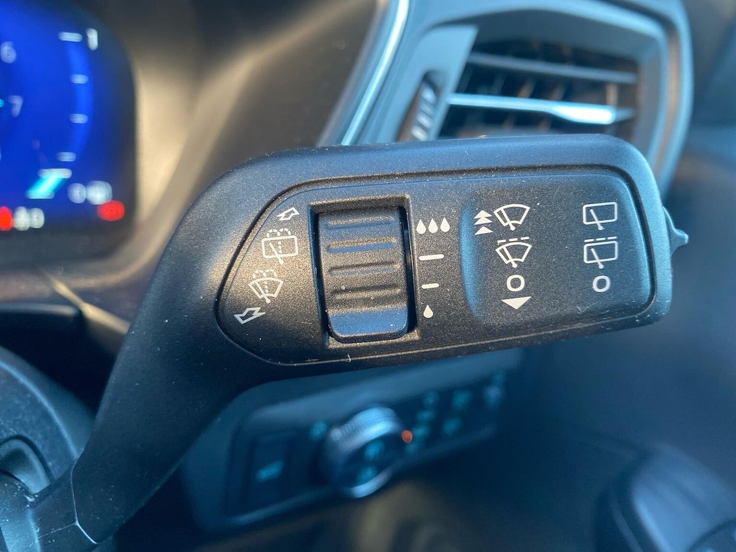 Used Ford Kuga 2023 for sale - 76892136: Photo 29