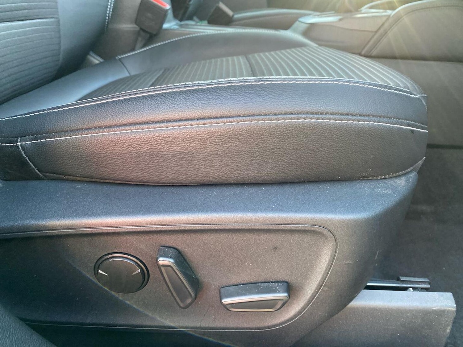 Used Ford Kuga 2023 for sale - 76892136: Photo 30