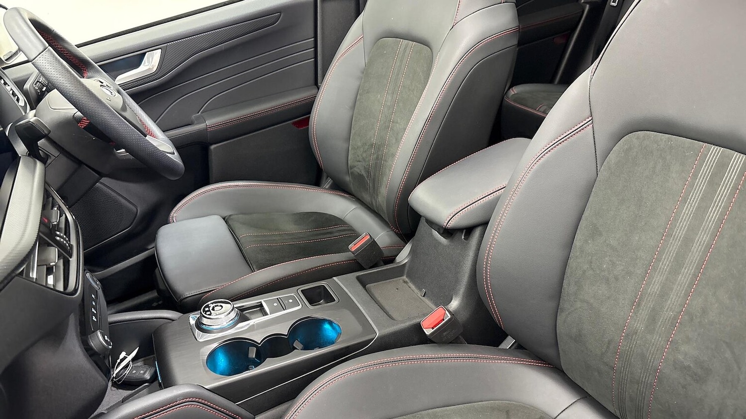 Used Ford Kuga 2025 for sale - 78026099: Photo 22