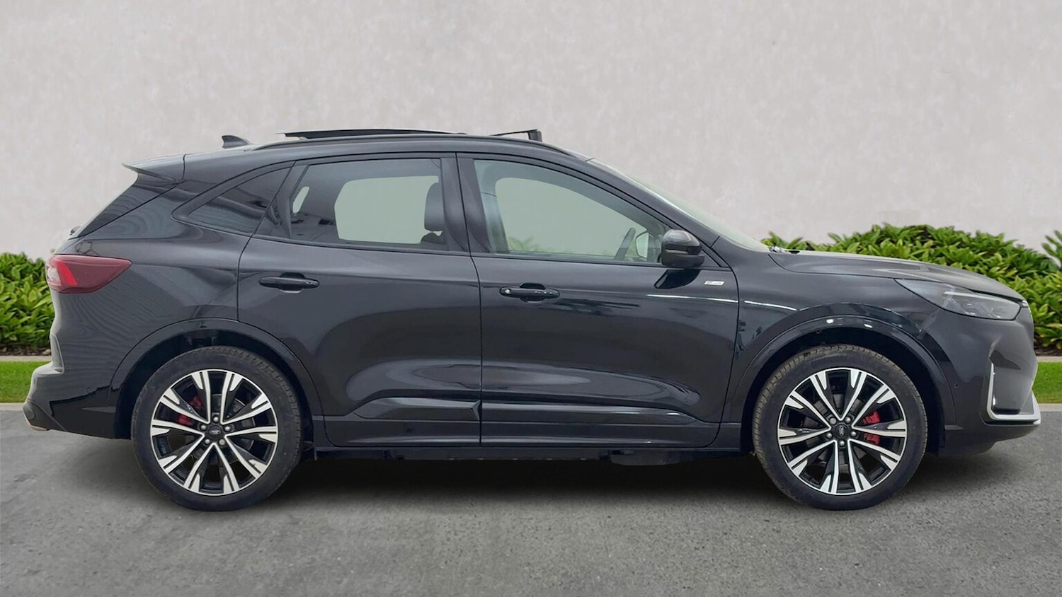 Used Ford Kuga 2025 for sale - 76974493: Photo 3