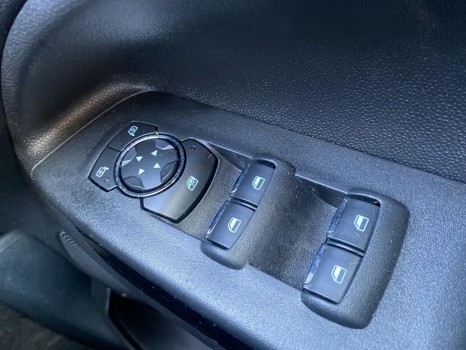 Used Ford Ecosport 2023 for sale - 78131792: Photo 23