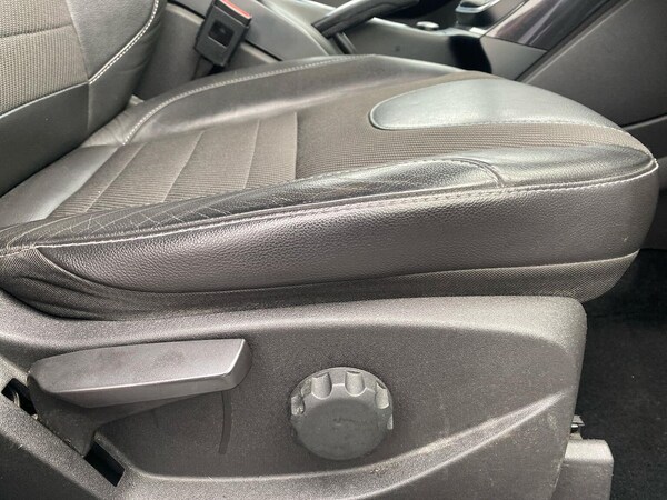 Used Ford Kuga 2016 for sale - 76206066: Photo 30