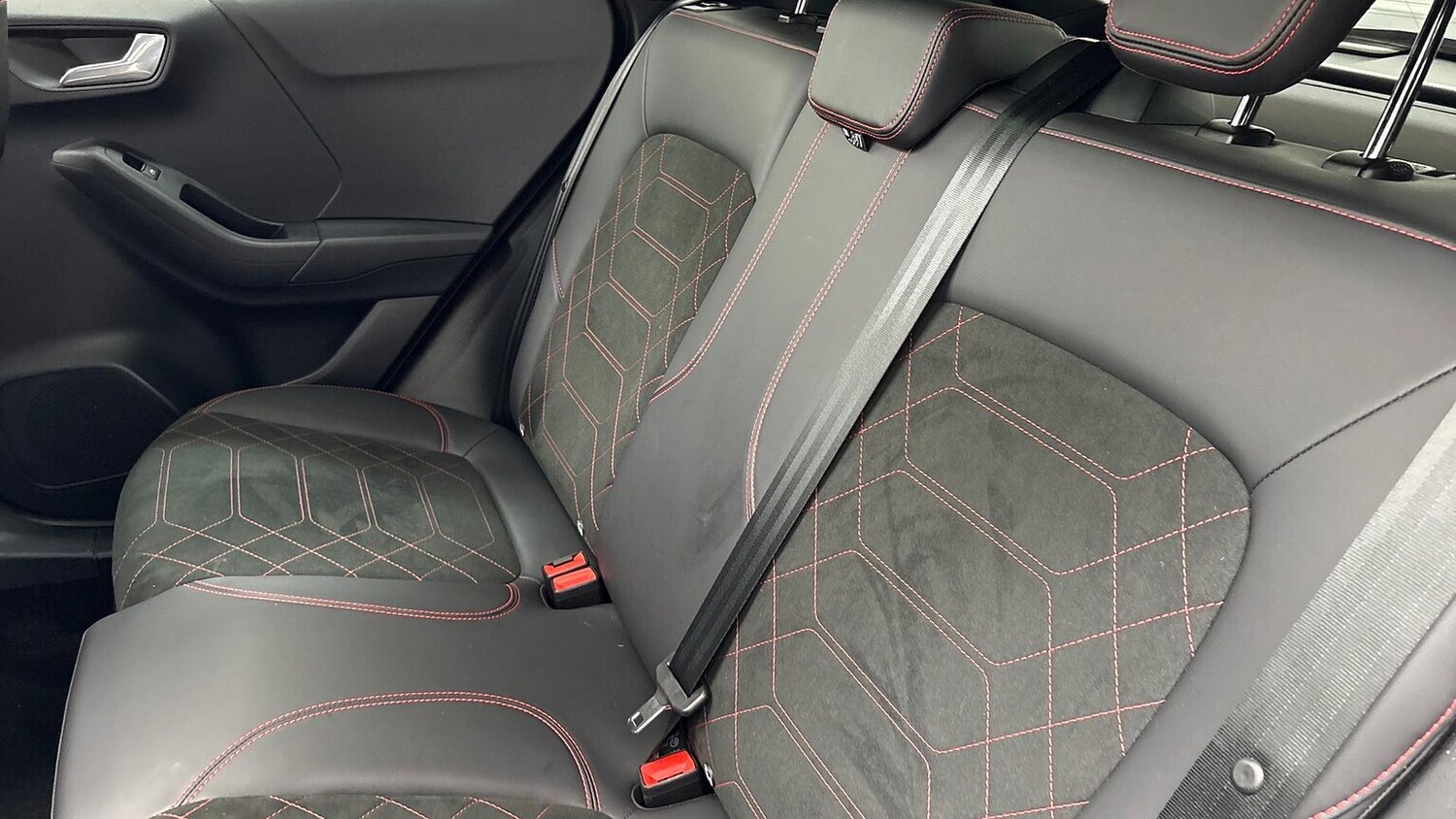 Used Ford Puma 2024 for sale - 76363409: Photo 8