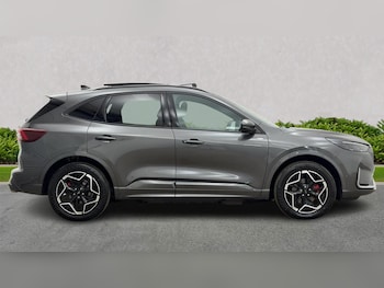 Used Ford Kuga 2025 for sale - 76477230: Photo