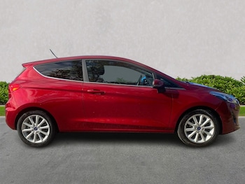 Used Ford Fiesta 2017 for sale - 78340383: Photo