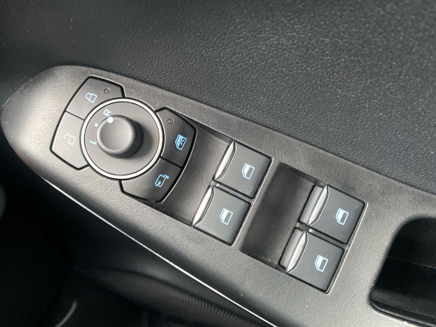 Used Ford Puma 2023 for sale - 76628036: Photo 21