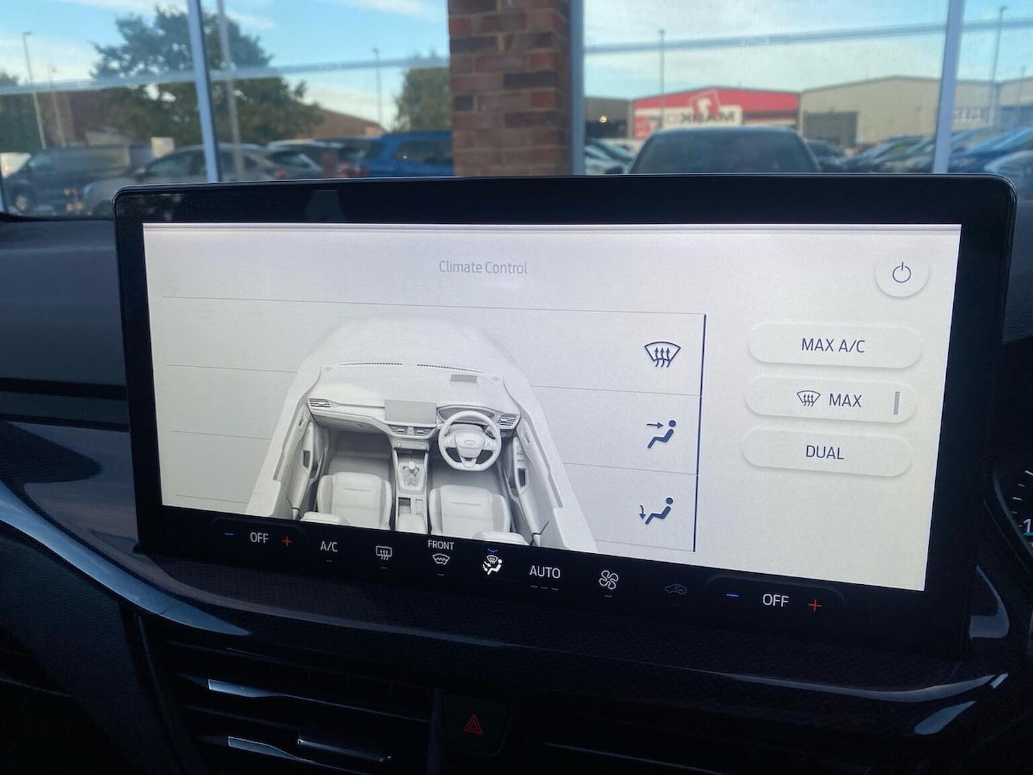 Used Ford Focus 2022 for sale - 76391721: Photo 12