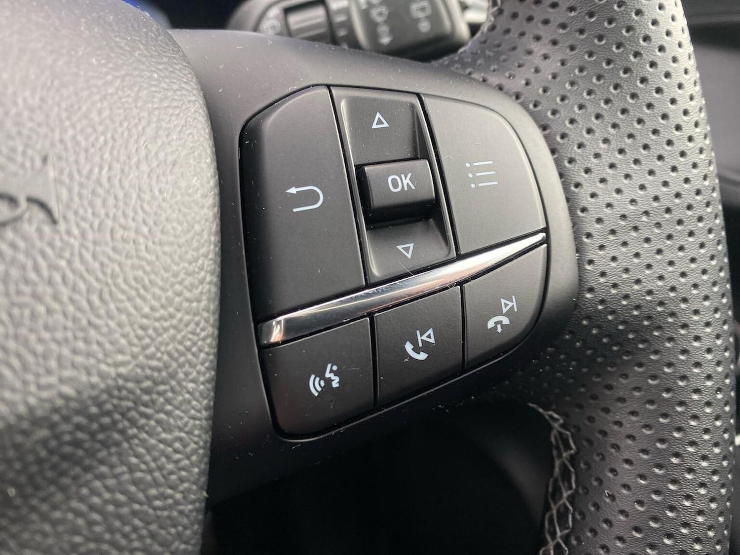 Used Ford Puma 2023 for sale - 76735563: Photo 27