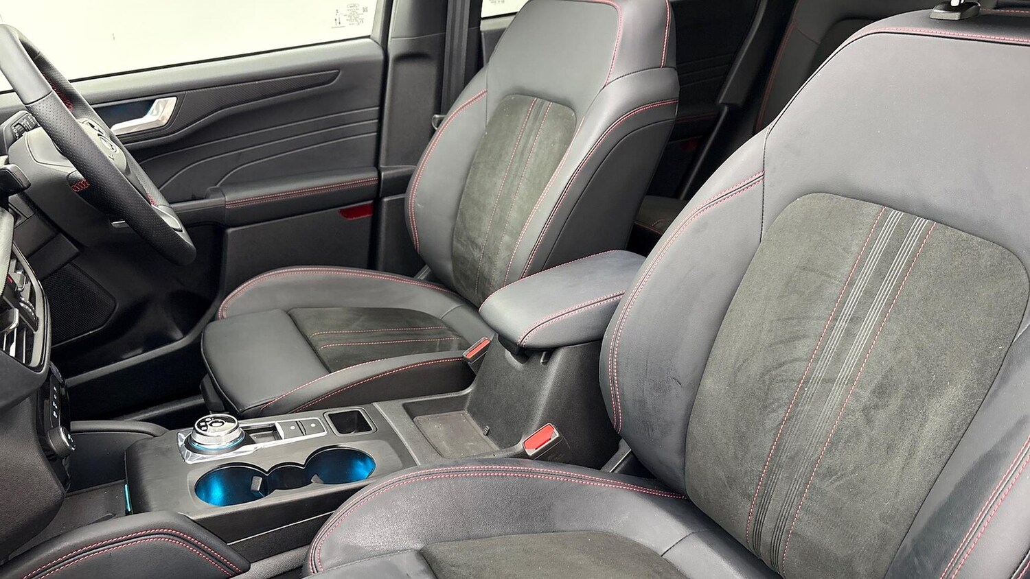 Used Ford Kuga 2025 for sale - 78011636: Photo 29